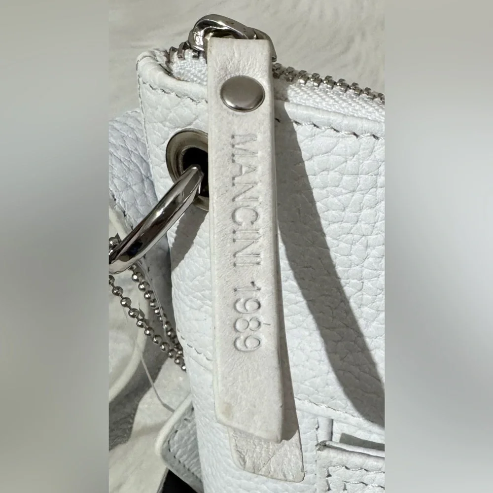 Mancini Trish Pebble Leather Crossbody Handbag with Organizer Bright White NWT